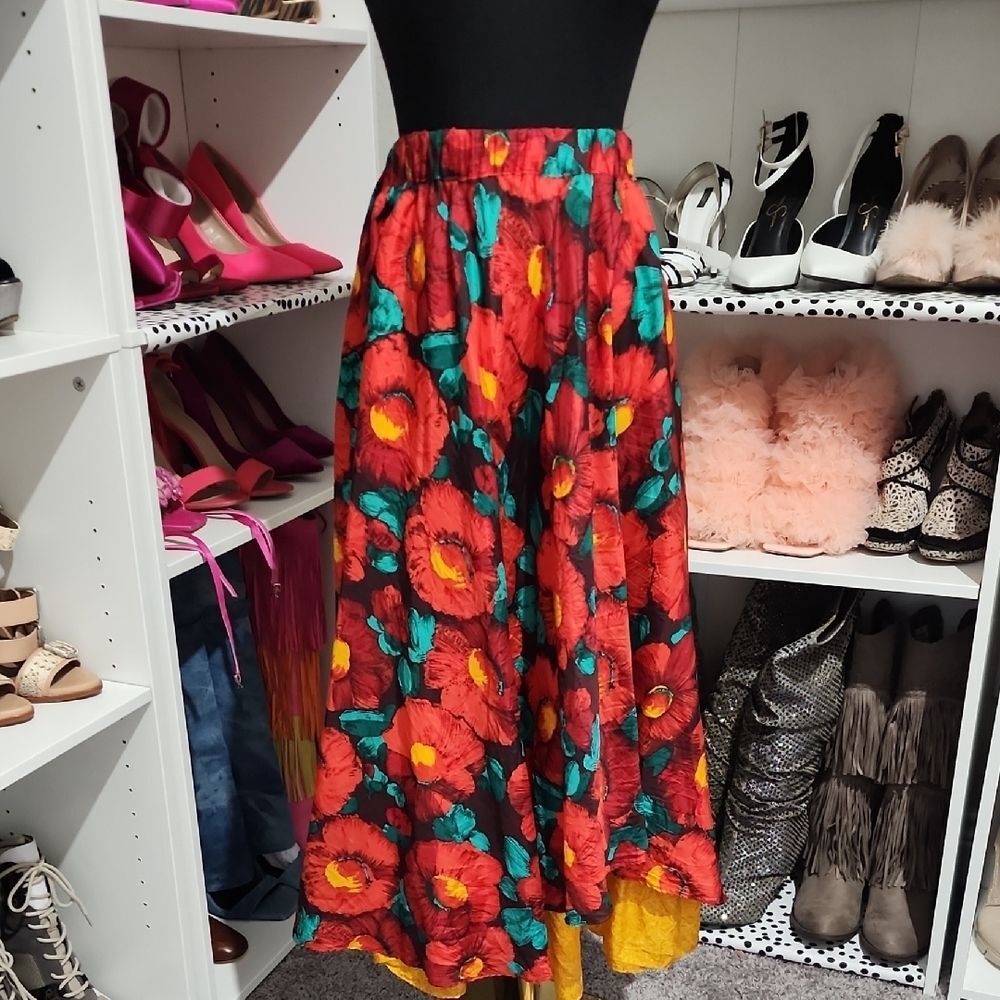 Vibrant Red and Blue A-Line Maxi Skirt for Resort Wear